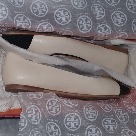 Tory Burch Flats - Picture 3 of 8